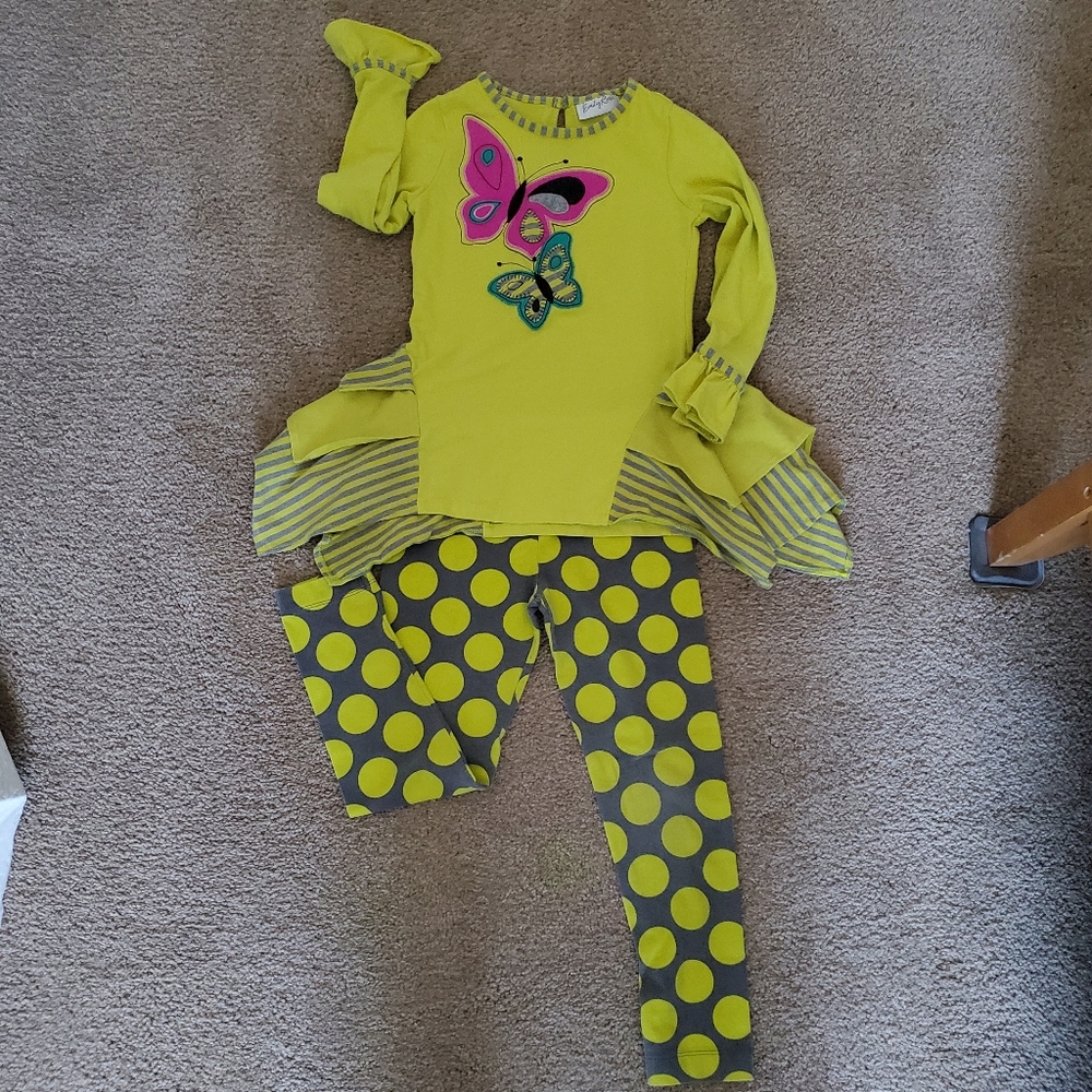 Two piece girls leggings and top